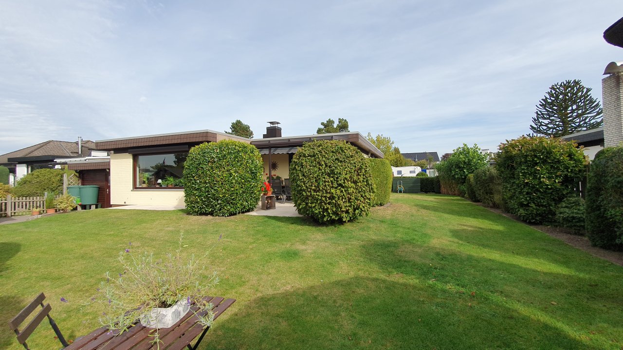 Traumhafter Bungalow mit vielen Highlights und Vollkeller im ruhigen Wohngebiet von Kisdorf