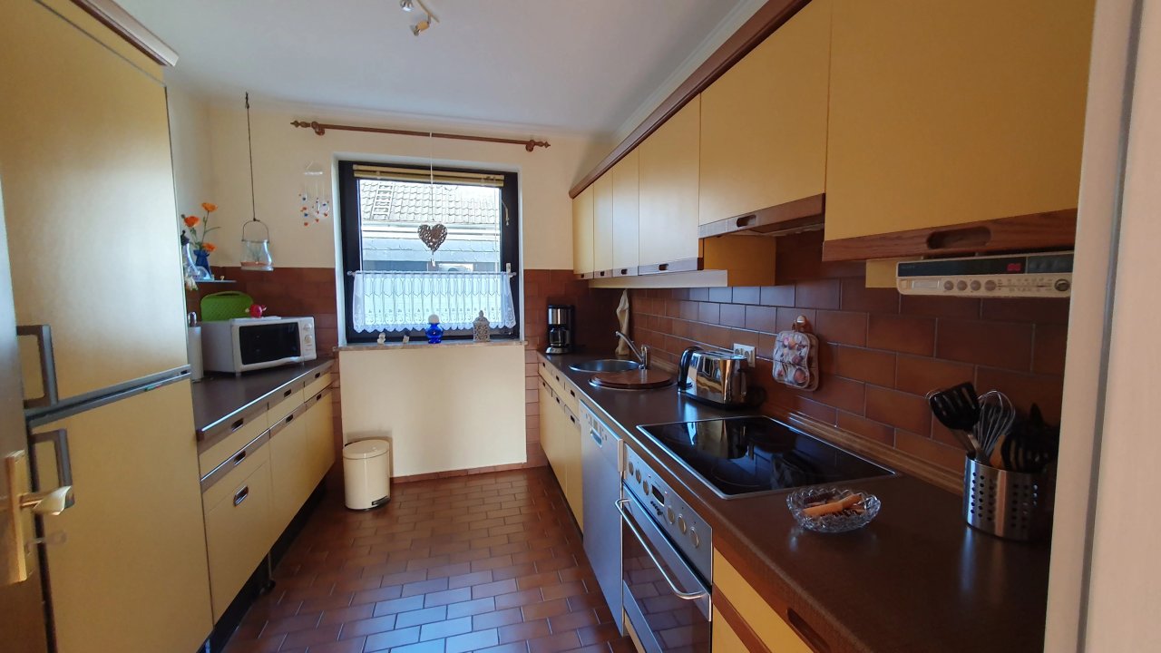 Wohnen auf einer Ebene - Schöner Bungalow mit vielen Modernisierungen und Vollkeller im ruhigen Wohngebiet von Kisdorf