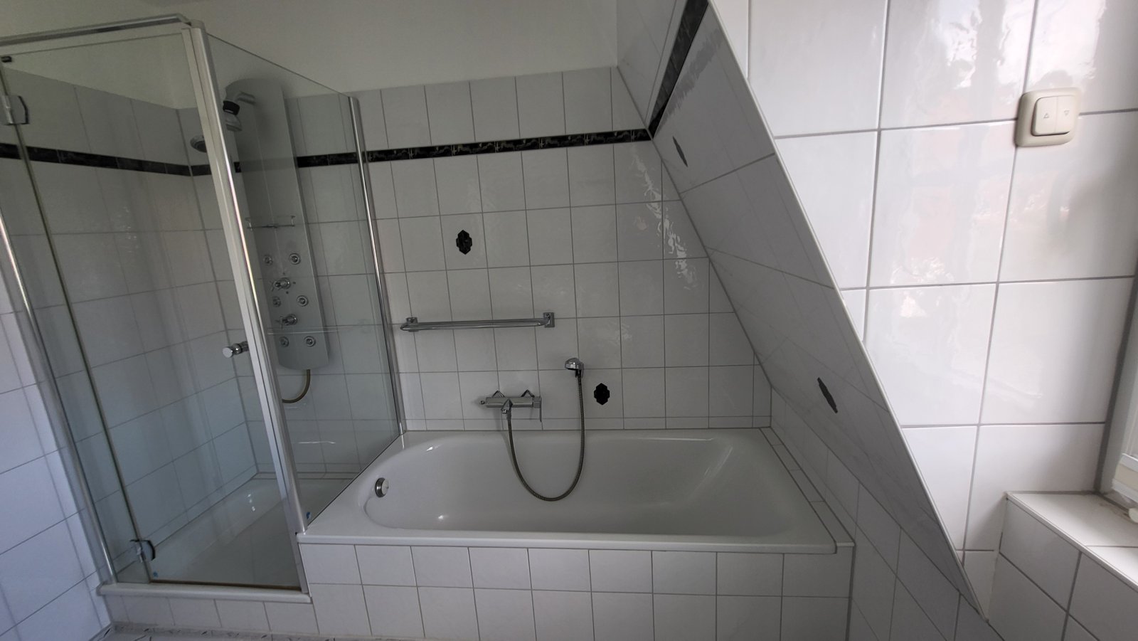Traumhafte Stadtvilla in Bestlage von Kaltenkirchen - auch als zwei großzügige Wohneinheiten