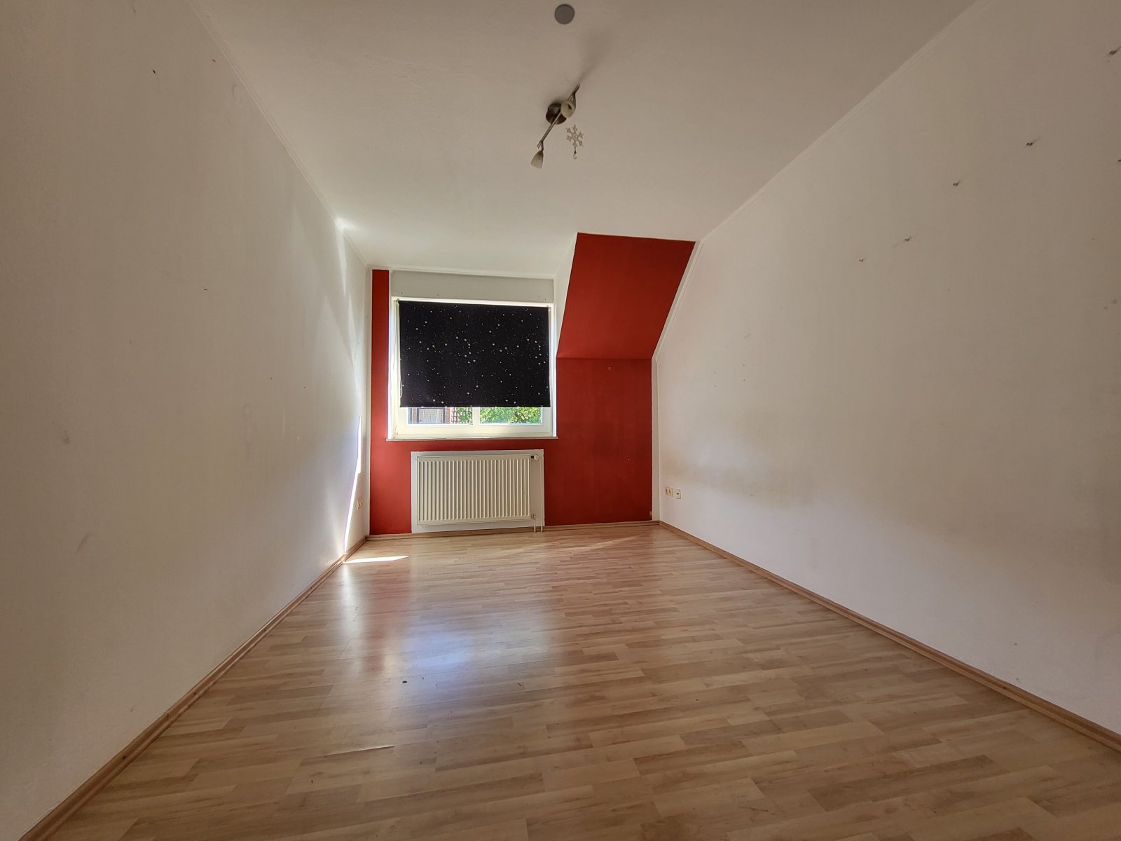 Schönes Mittelreihenhaus mit Vollkeller und Garage in Kaltenkirchen am Ehrenhain