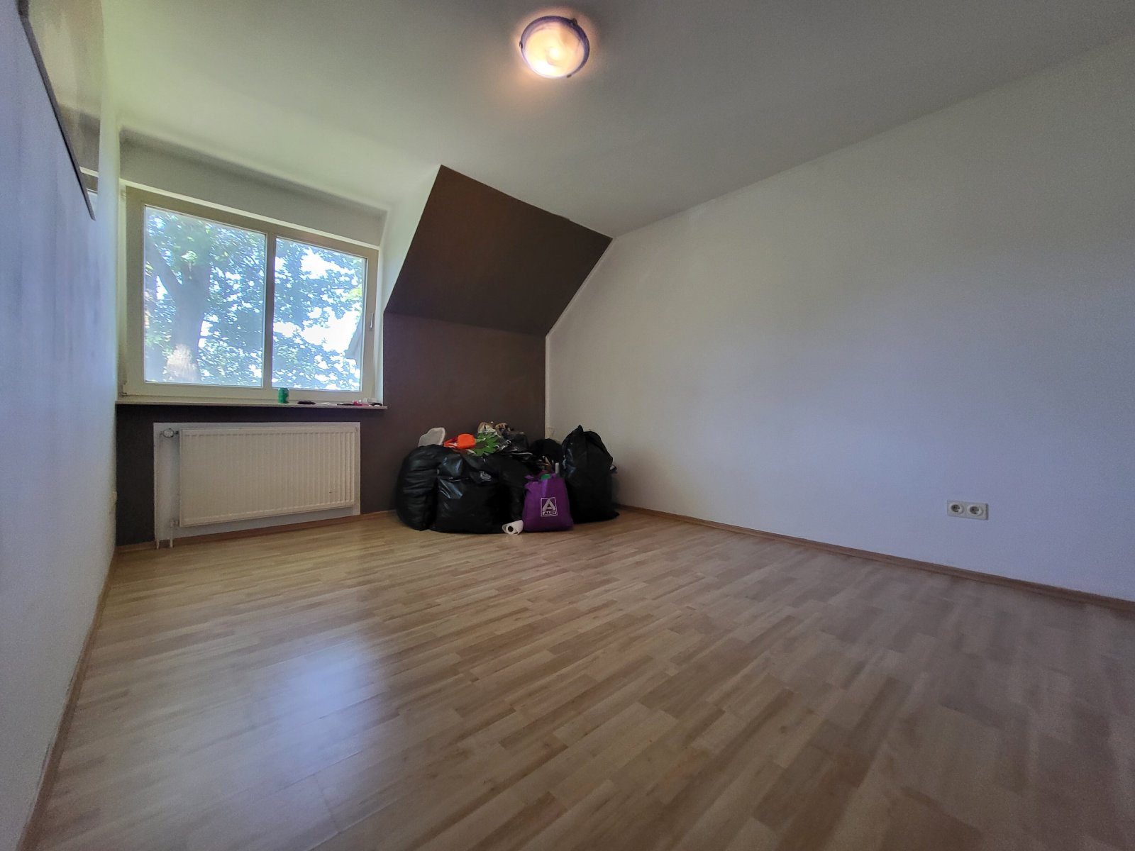 Schönes Mittelreihenhaus mit Vollkeller und Garage in Kaltenkirchen am Ehrenhain
