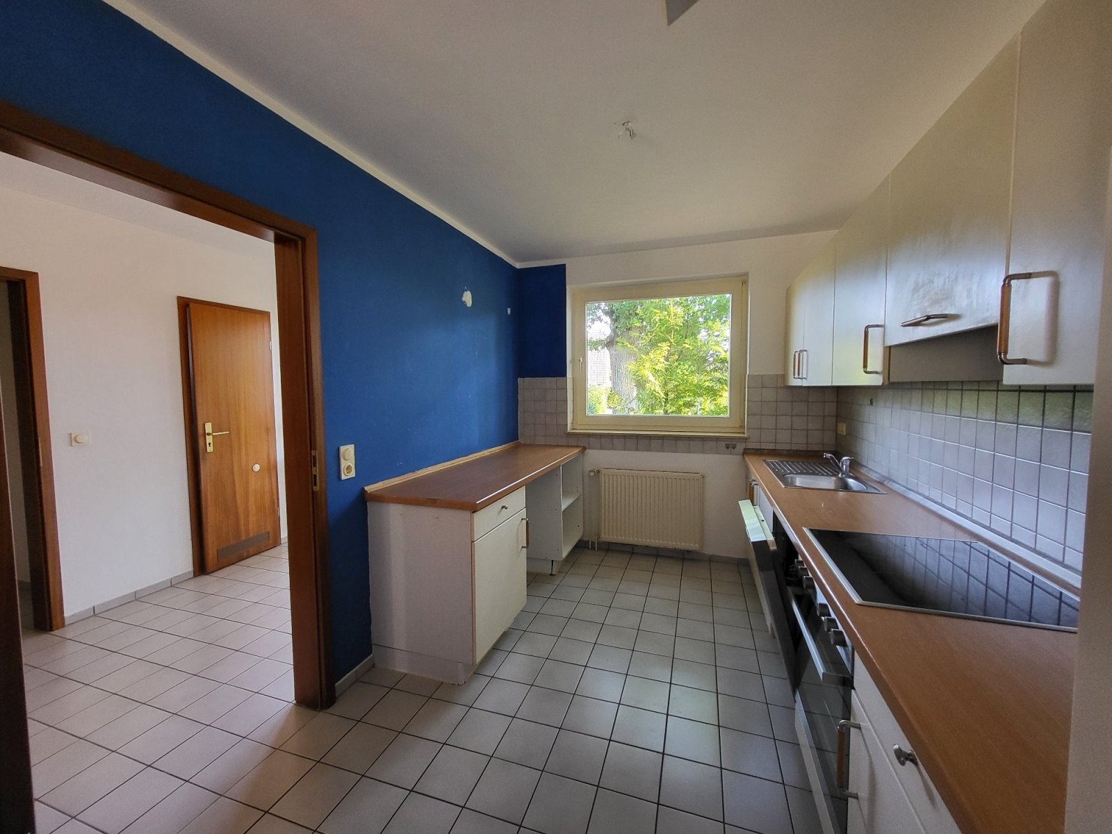 Schönes Mittelreihenhaus mit Vollkeller und Garage in Kaltenkirchen am Ehrenhain