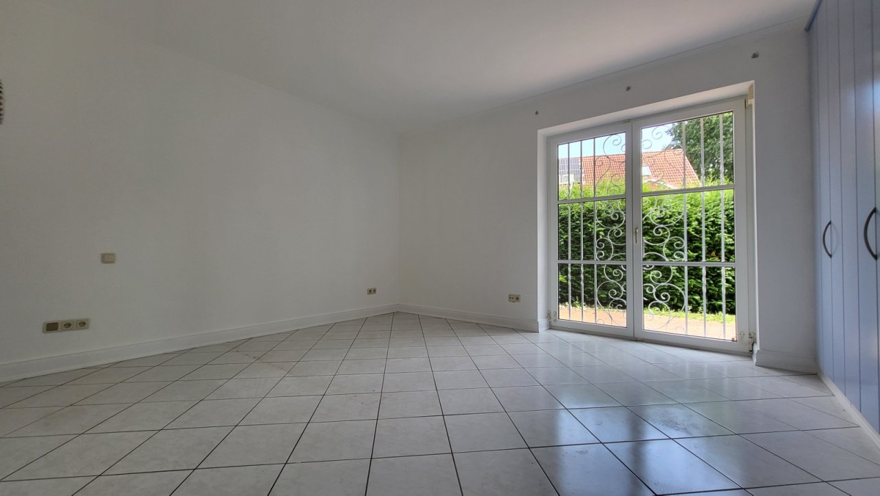 Schlafzimmer EG Schlafzimmer EG
